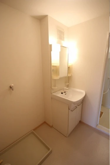 グリーンコート B棟