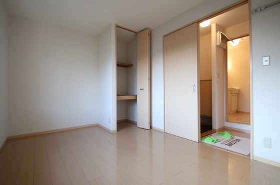 グリーンコート B棟