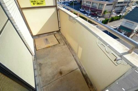 リバーサイド井上