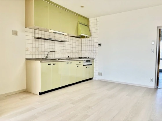 エメラルドマンション五日市保井田