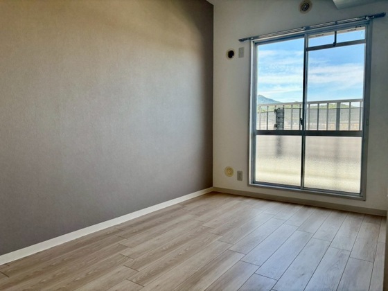 エメラルドマンション五日市保井田