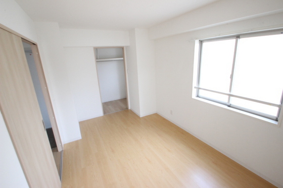 コリエンテ大宮