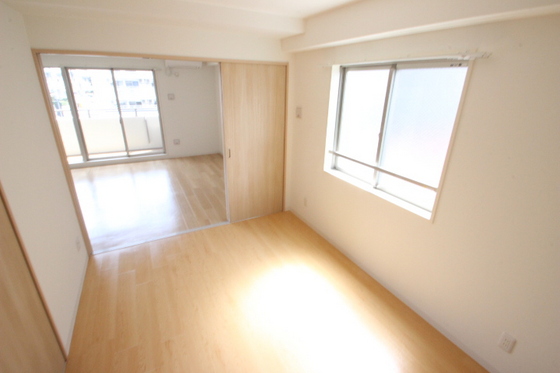 コリエンテ大宮