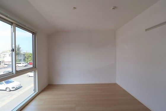 ラフィーネ下中野C棟