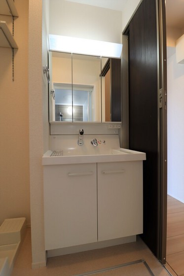 ラフィーネ下中野C棟