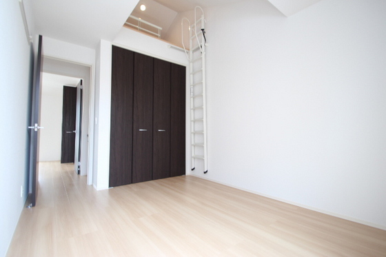 ラフィーネ下中野C棟