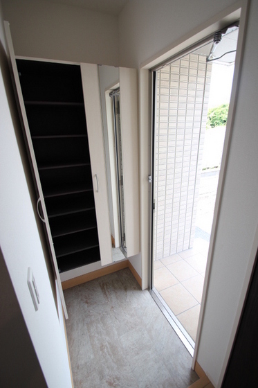 ラフィーネ下中野C棟