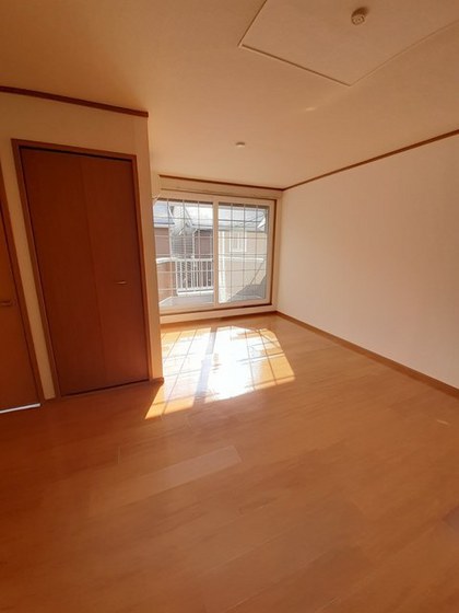 クレストハイムD