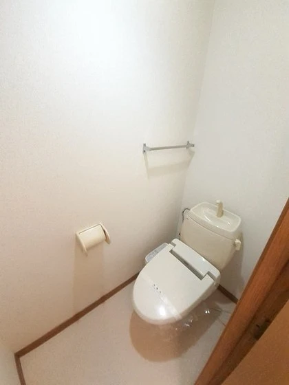 クレストハイムD