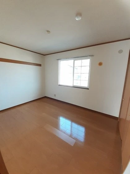 クレストハイムD