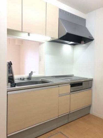 シャーメゾンMOMO