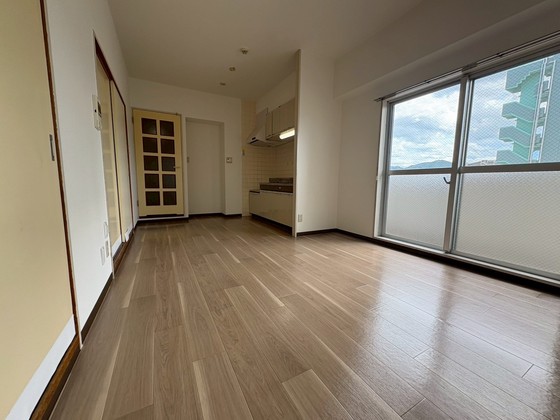 センチュリー世良