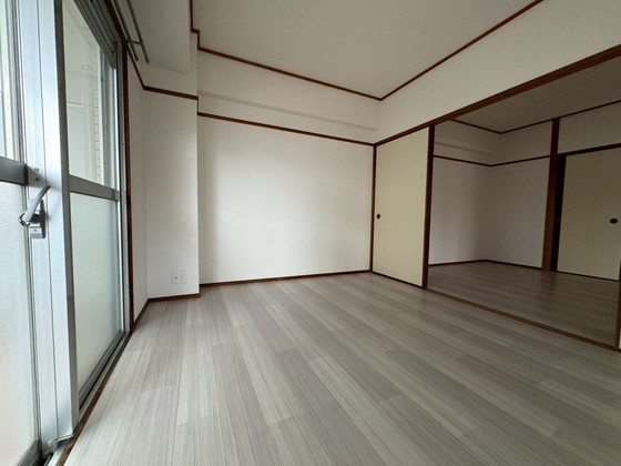 センチュリー世良