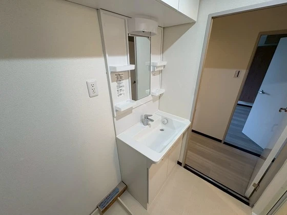 センチュリー世良