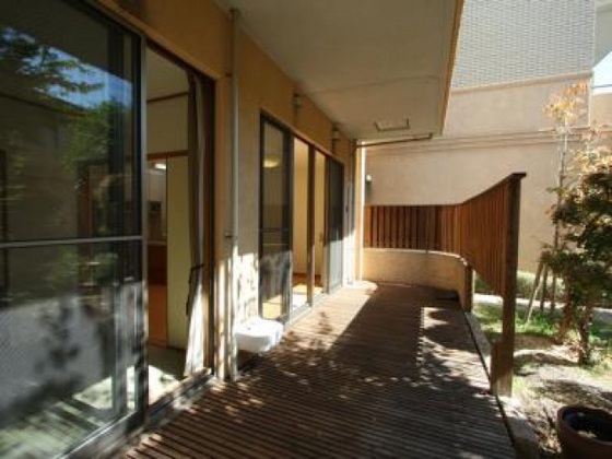 シーズンコート青江