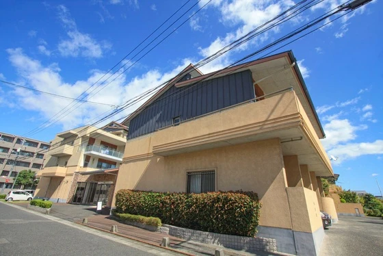 シーズンコート青江