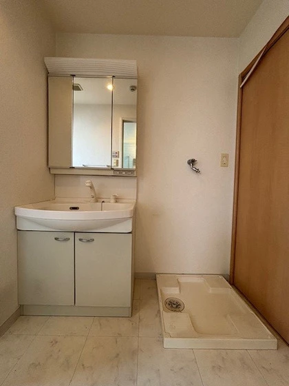 フィネス下中野