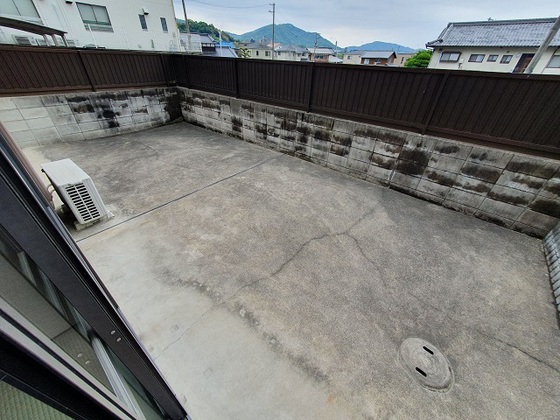 クレールせせら B棟