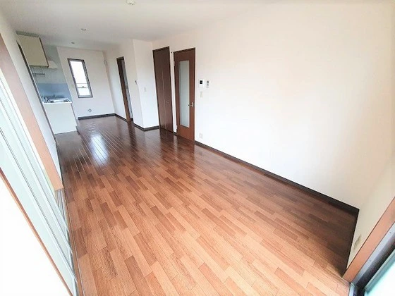 クレールせせら B棟