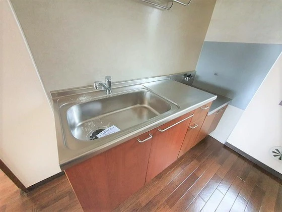 クレールせせら B棟