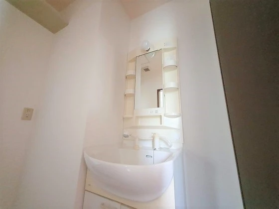 クレールせせら B棟