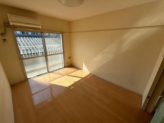 ジャルダン三筋