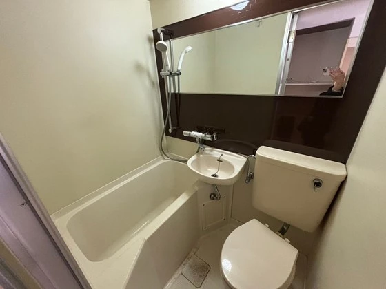 ジャルダン三筋