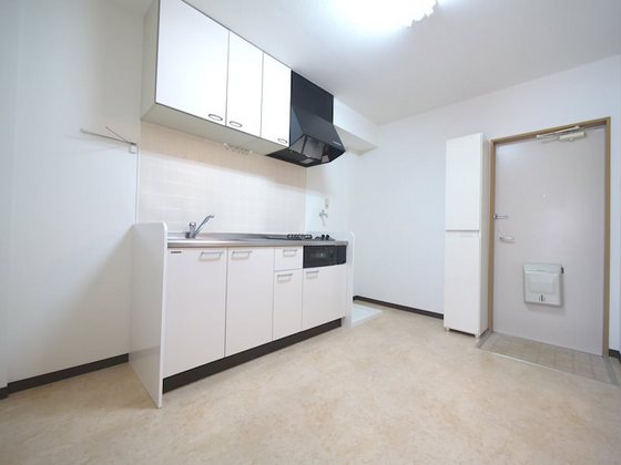 フロントステーション西川原