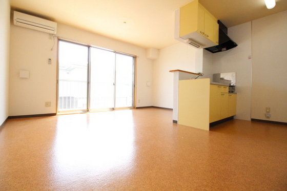 ウッディバードA棟