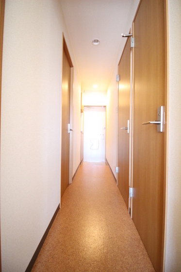 ウッディバードA棟