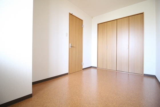 ウッディバードA棟