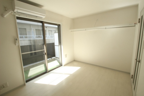 スカーレット海老園