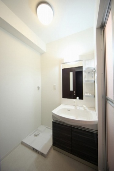 サンパレス東古松