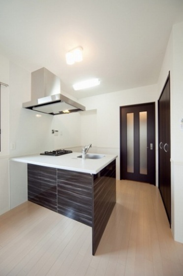 サンパレス東古松