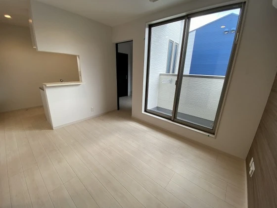 Grandtic Fleurir 西崎