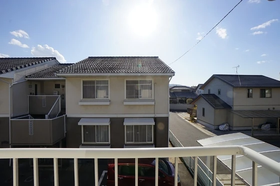 関ニューバリヤ A棟