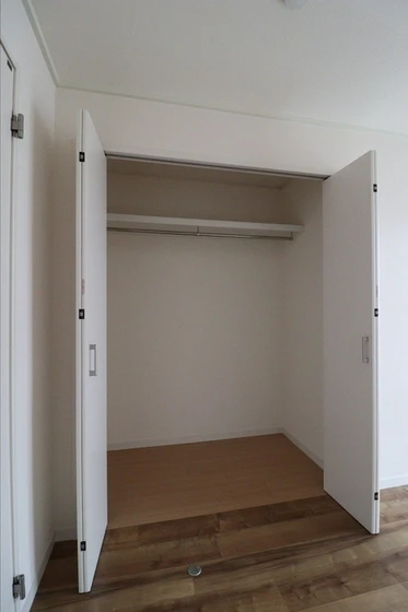 関ニューバリヤ A棟