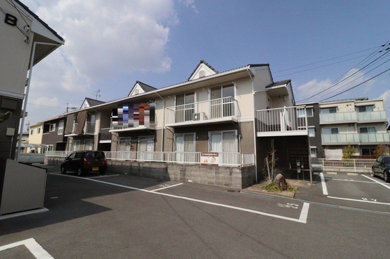 関ニューバリヤ A棟