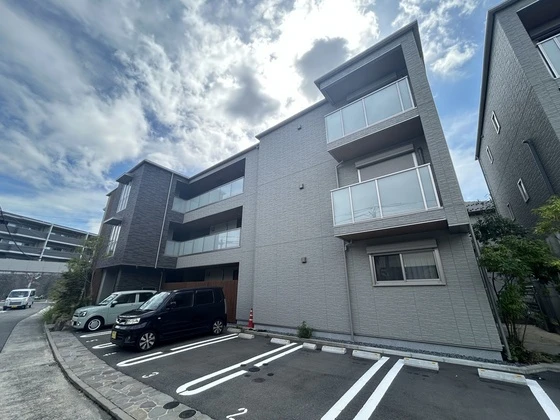 ヴィラ博丈井口A棟