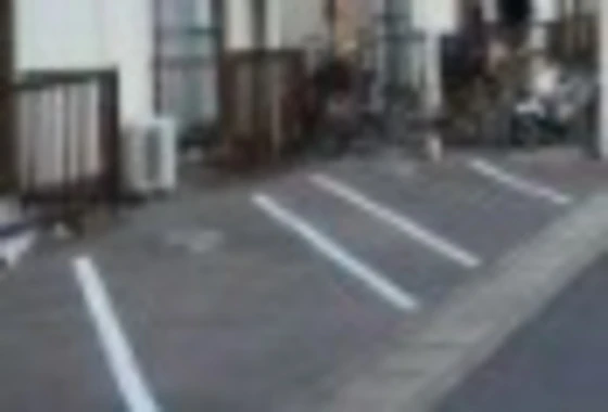 ホワイトメゾン津島D