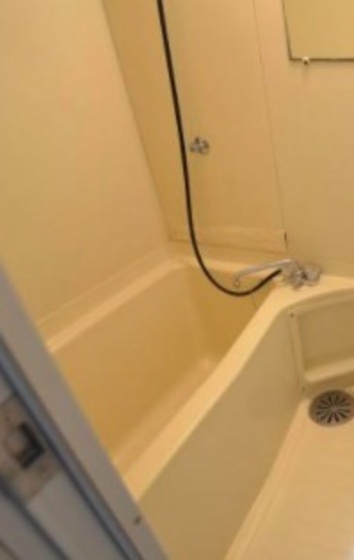 ホワイトメゾン津島D