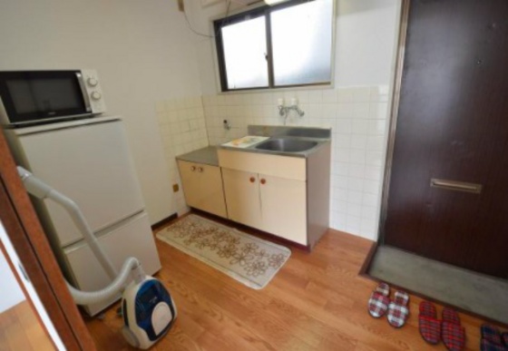 ホワイトメゾン津島D