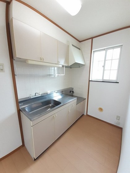 クレストール亀山