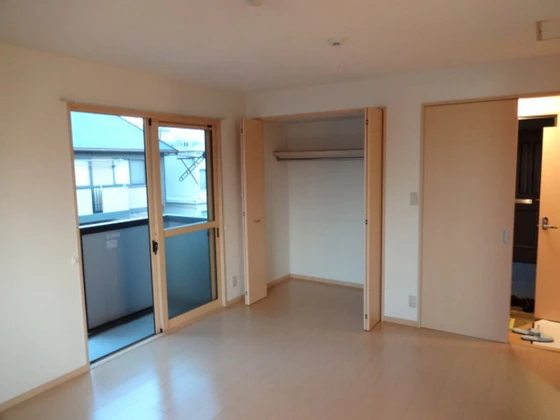 リビングタウン豊成 B棟