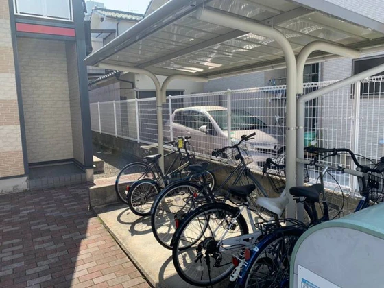 レオパレスシャルマン東雲