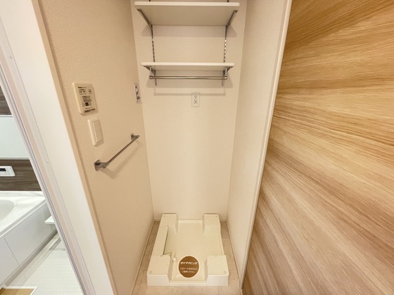 リバーサイド伴中央