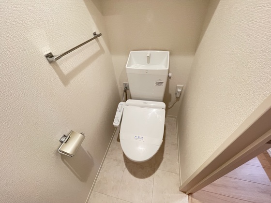 リバーサイド伴中央