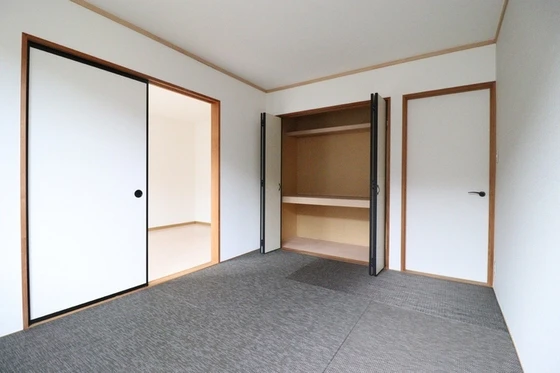 エステート原尾島