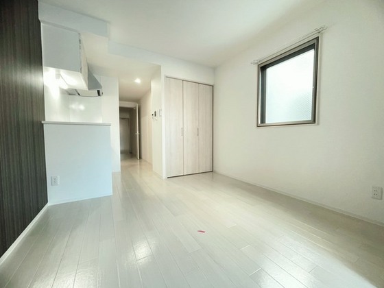 月光江波東参番館