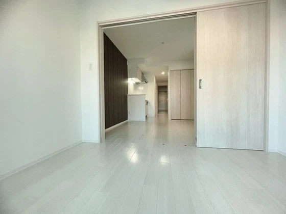 月光江波東参番館